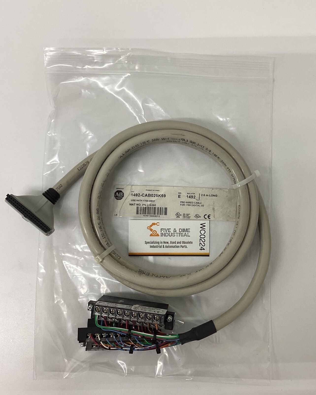 Allen Bradley 1492-CAB025J69 Ser. E Pre-wired Cable for 1769 Digital I/O CBL161