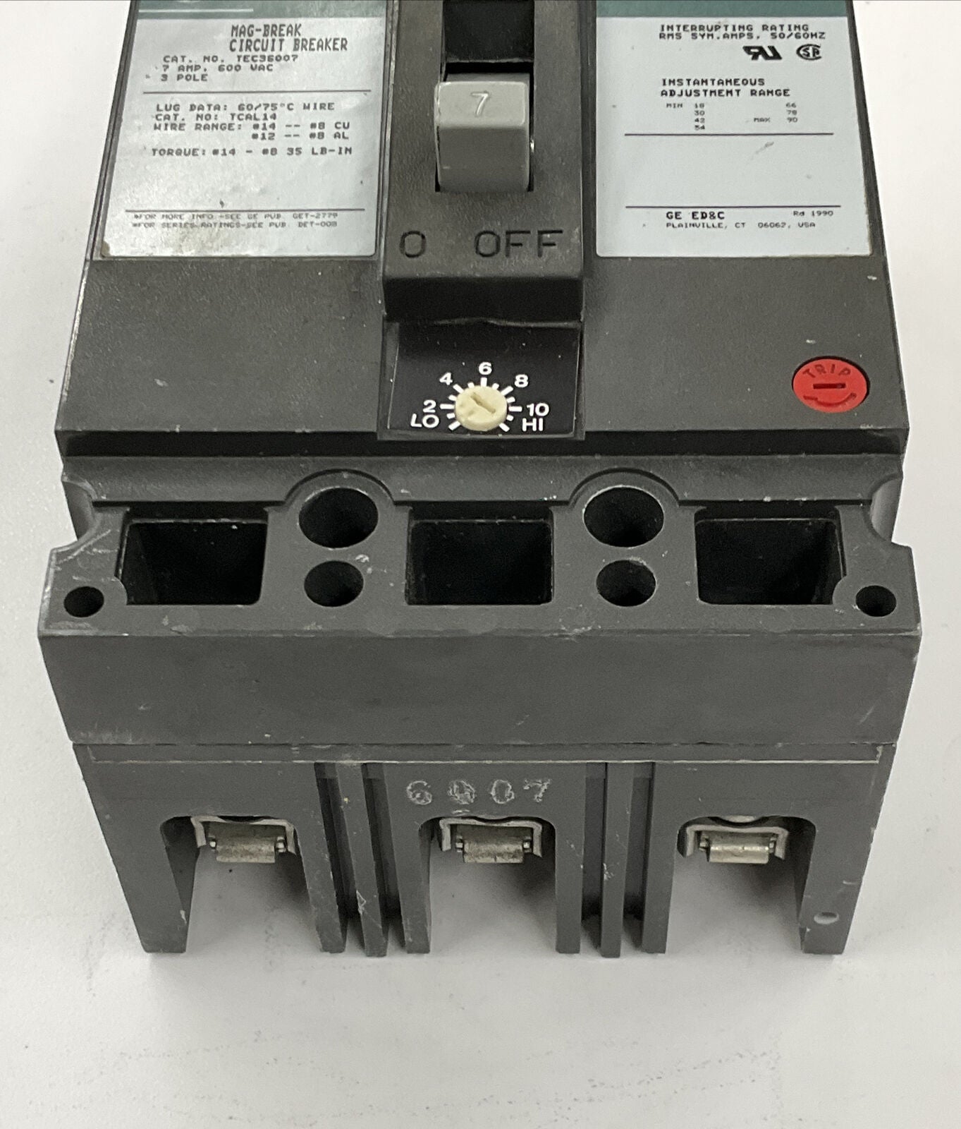 GE TEC36007 Mag-Break Circuit Breaker 7 Amp, 3-Pole, 600 VAC *Pre-Owned* (OV106)