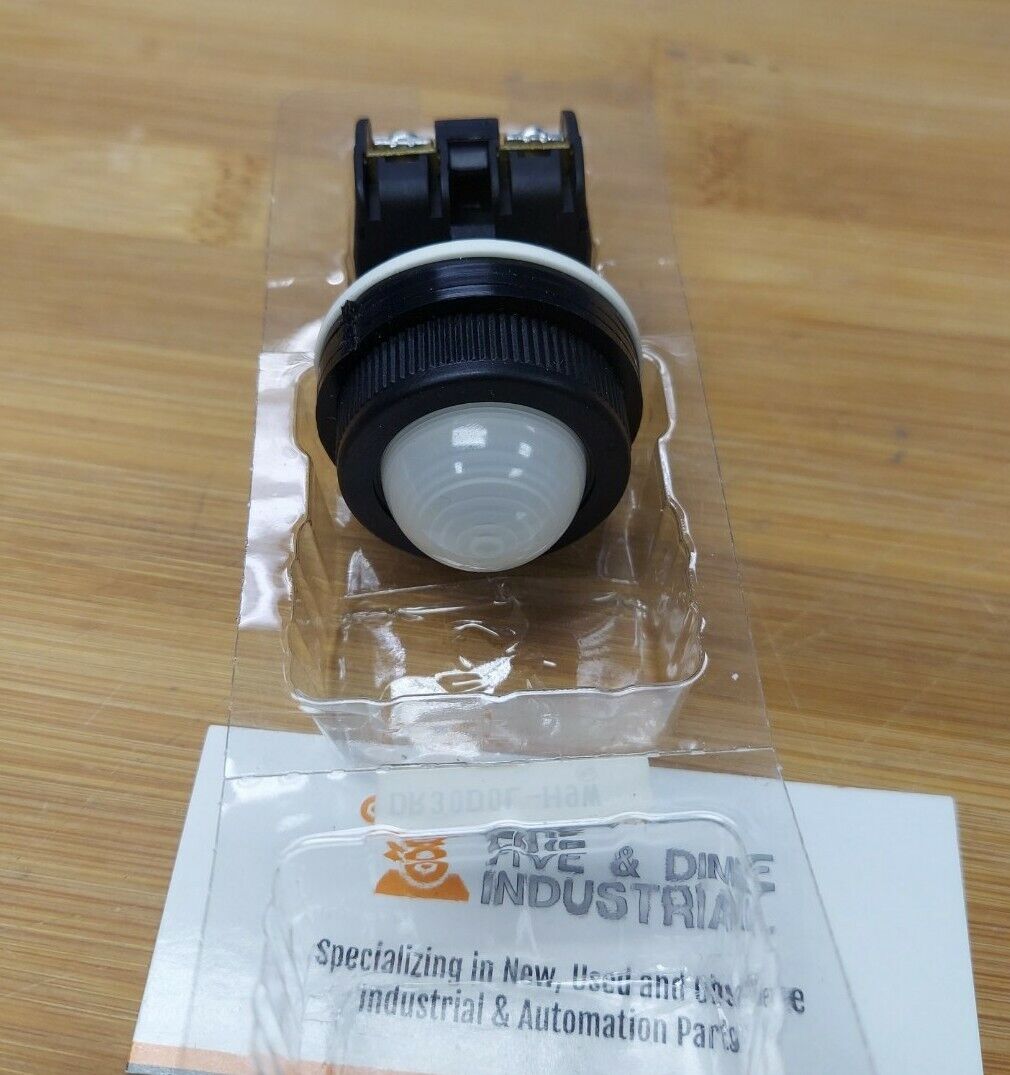 Fuji Electric DR30D0L-H9W New Orange / Amber LED Indicator Lamp 110ACV (YE107)