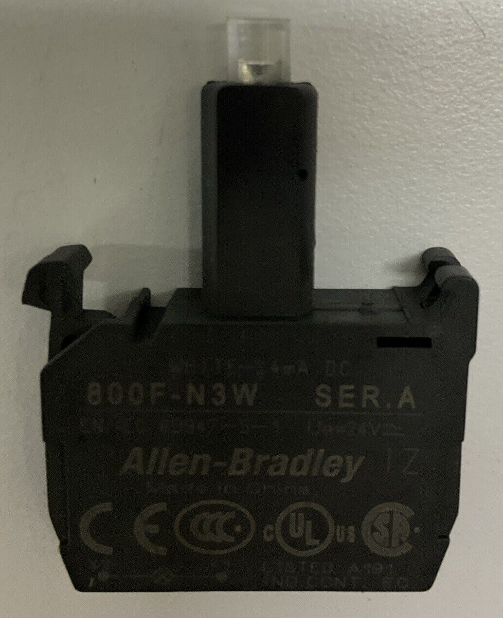 Allen Bradley 800F-N3W Ser. A White Led Module 24VDC (BL297) - 0