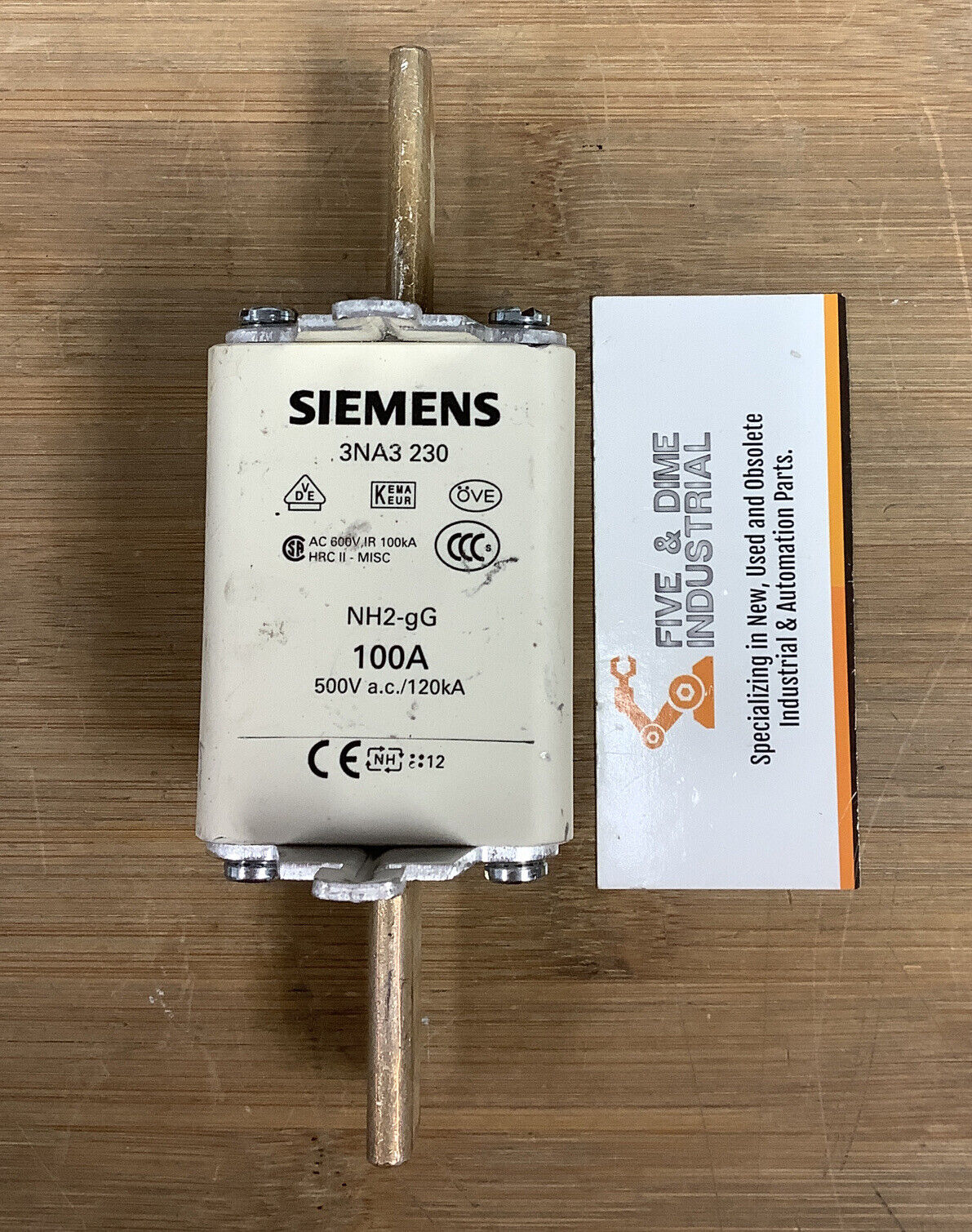 Siemens 3NA3 230 LV HRC fuse 100 Amp NH2-gG (BL128)