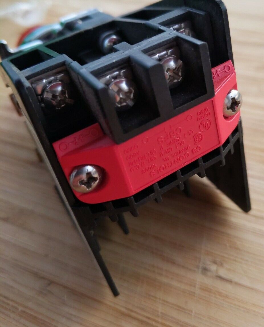 Cutler Hammer 10250TD New Red Pilot Light Switch w/ Adapter (GR117)