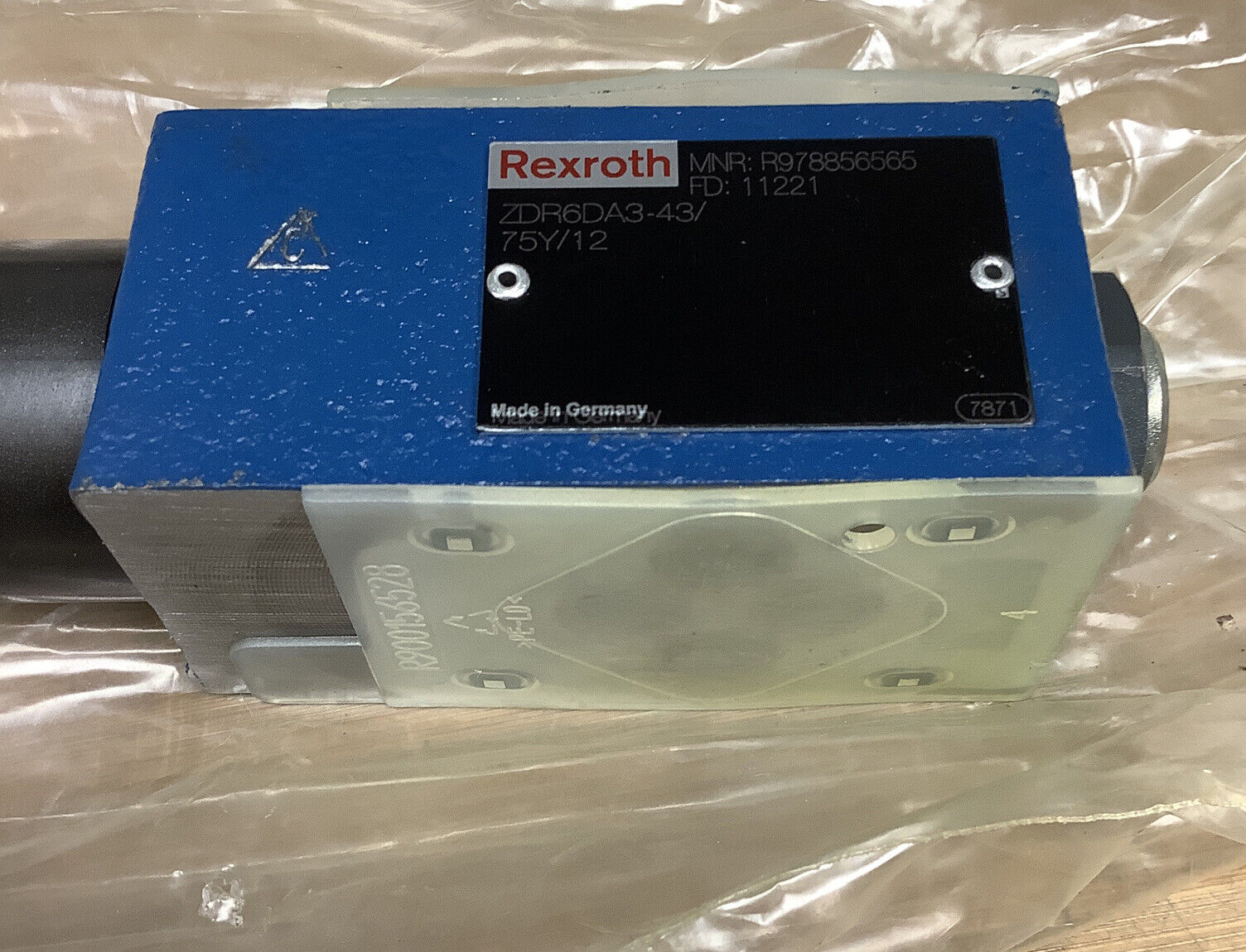 Rexroth /Bosch R978856565 New Keyed Pressure Reducing Valve (BL132) - 0