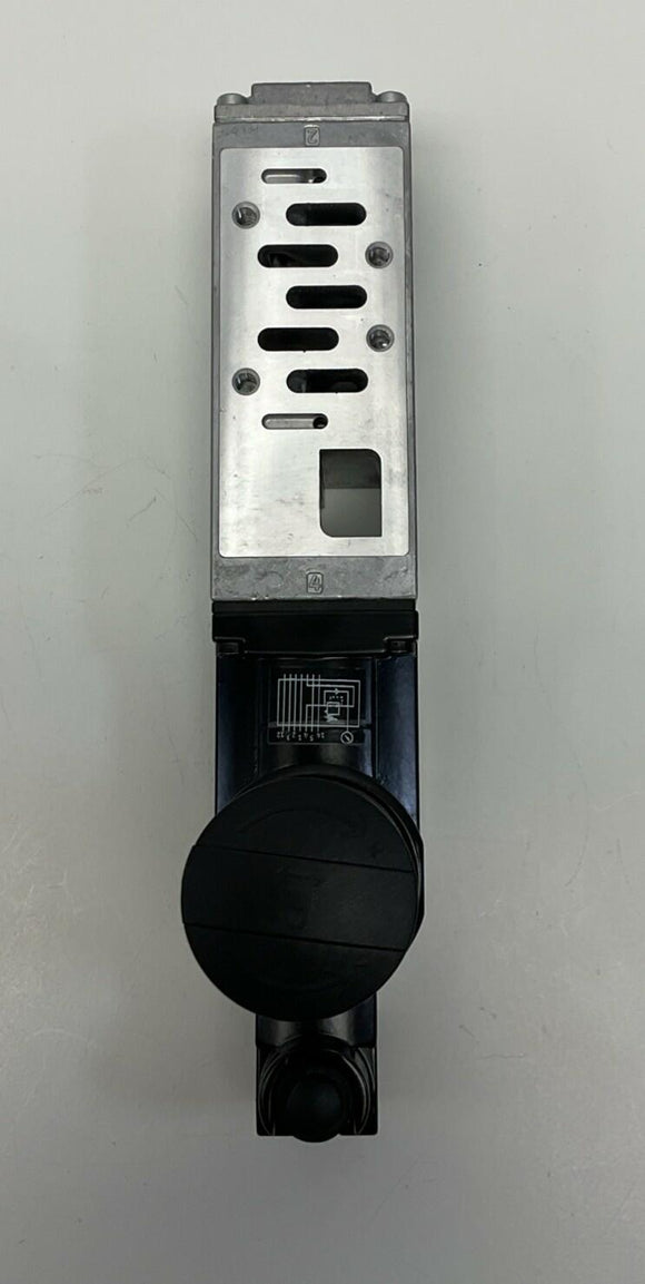 Festo 546811 / VABF-S1-1-R3C2-C-6-L2ZG Pneumatic Regulator Plate