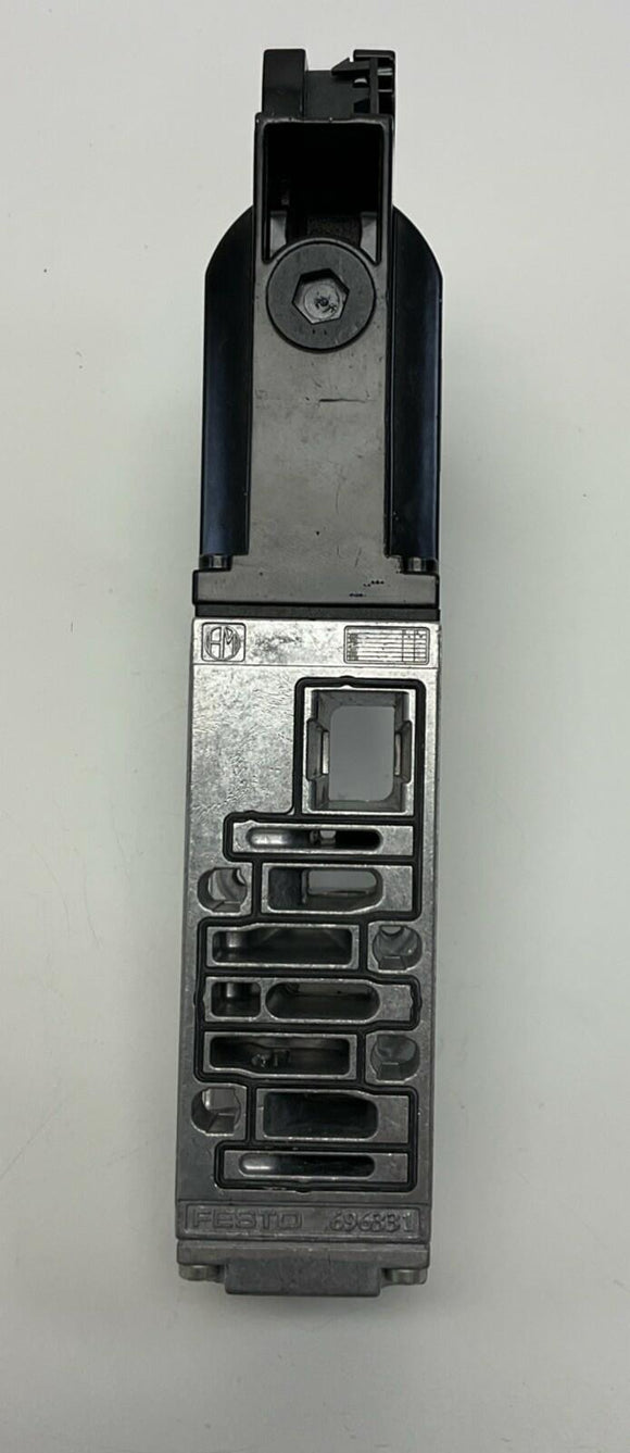 Festo 546811 / VABF-S1-1-R3C2-C-6-L2ZG Pneumatic Regulator Plate