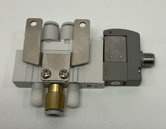 SMC SY3120-5WAOU-C4-F2-Q Pneumatic Valve 24VDC Solenoid