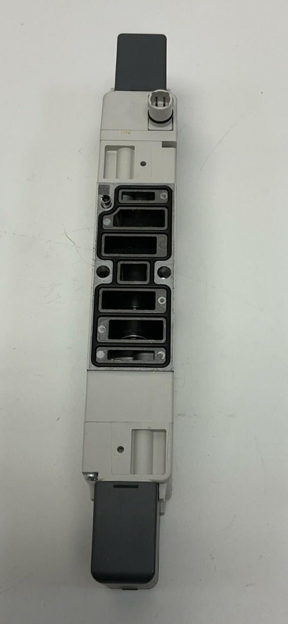 SMC VSR8-4-FJG-D-3VZ Pneumatic 24VDC Solenoid Valve 4/5 Port