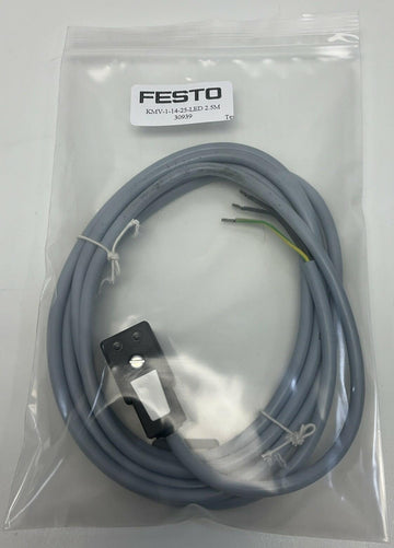 Festo KMV-1-24-24-LED / 30939 Type B Plug Socket w/ 2.5 Meter Cable - 0