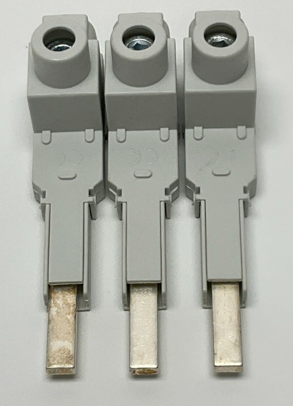 Carlo Gavazzi GMBBFEED123P Feeder Terminal for 1,2 & 3-Pole GMB Series. 3 Pack