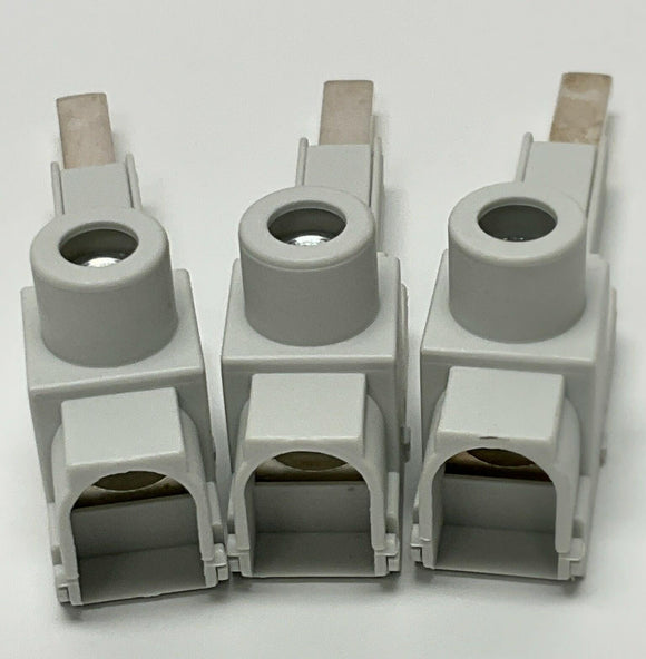 Carlo Gavazzi GMBBFEED123P Feeder Terminal for 1,2 & 3-Pole GMB Series. 3 Pack