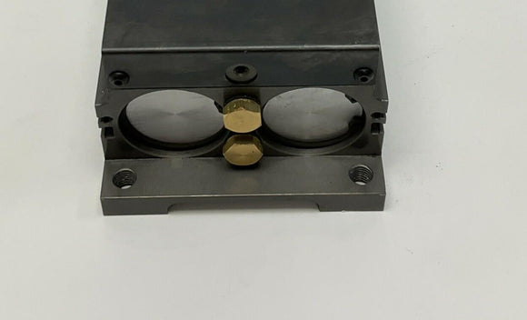 Destaco Robohand DPL-4070 Parallel Pneumatic Gripper