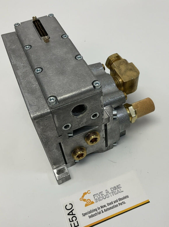 Parker PSHU20L210P 25-Pin D-Sub Base with End Plates, Gaskets and Fittings Shown