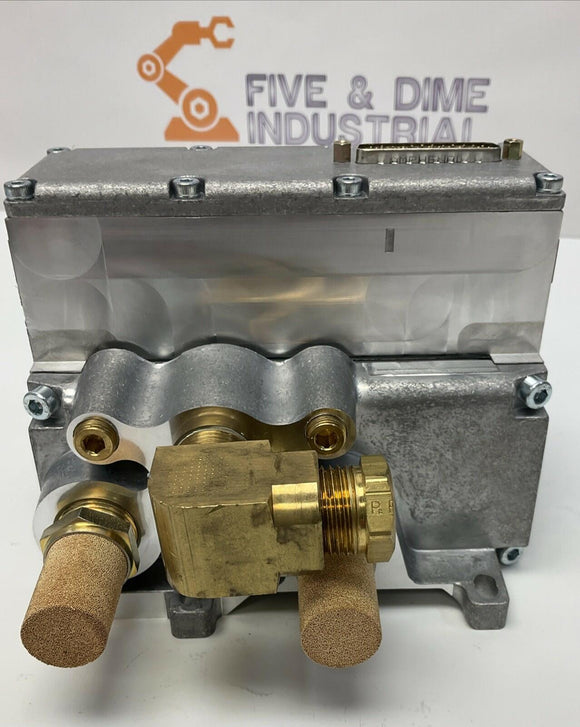 Parker PSHU20L210P 25-Pin D-Sub Base with End Plates, Gaskets and Fittings Shown