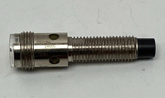 Omron E2A-M08KN04-M1-B1 Proximity Sensor Switch N.O. DNP, 12-24VDC