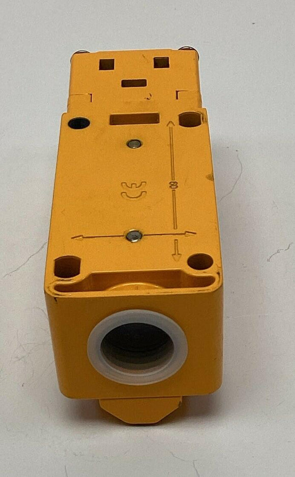 Allen Bradley 440K-M22AEYT Guardmaster MT-GD2 Safety Interlock Switch 240V