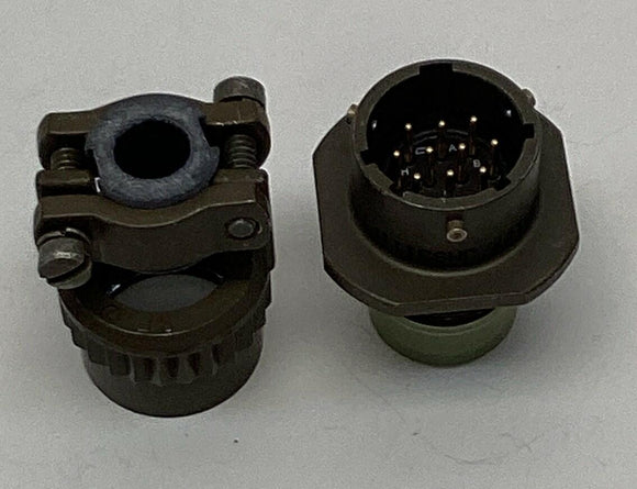 Amphenol MS3111F12-10P  10-Pin Male Circular Connector