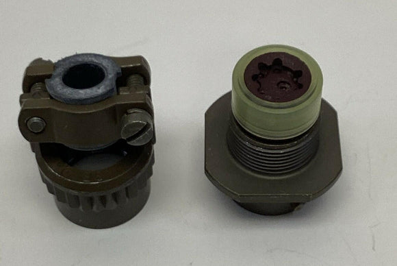 Amphenol PT01E12-8P-SR  8-Pin Male Circular Connector