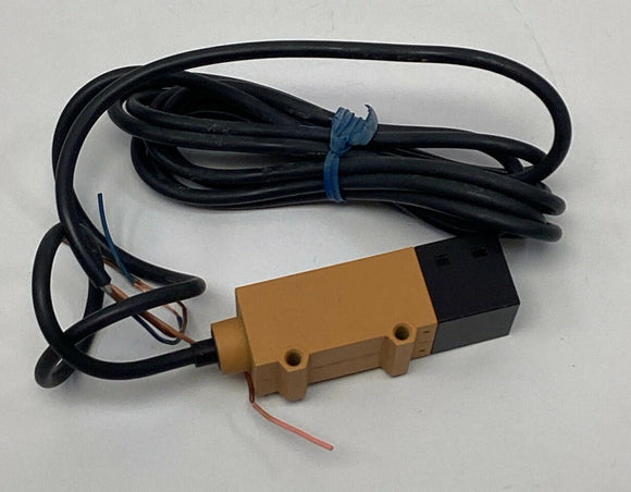 Omron E3S-5LE41 Photoelectric Switch Sensor  12-24VDC, 2 Meters (No Hardware)