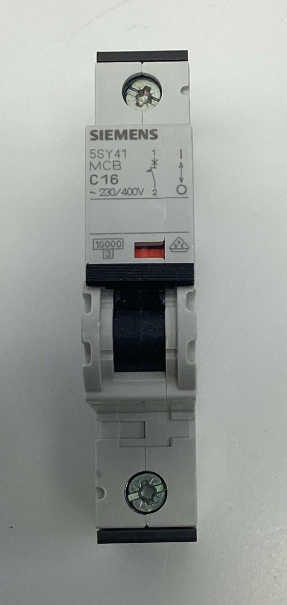 Siemens 5SY4116-7  16-Amp, 1-Pole Circuit Breaker 230/400VAC MCB-C16