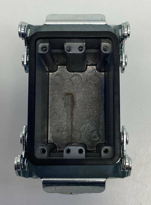 LAPP EPIC 10.4740 NP Connector, Power Base Side Entry Hood