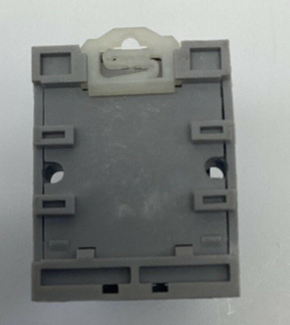 Allen Bradley 700-HA32Z24 Relay w/ Base 8-Pin 10A, 24VDC