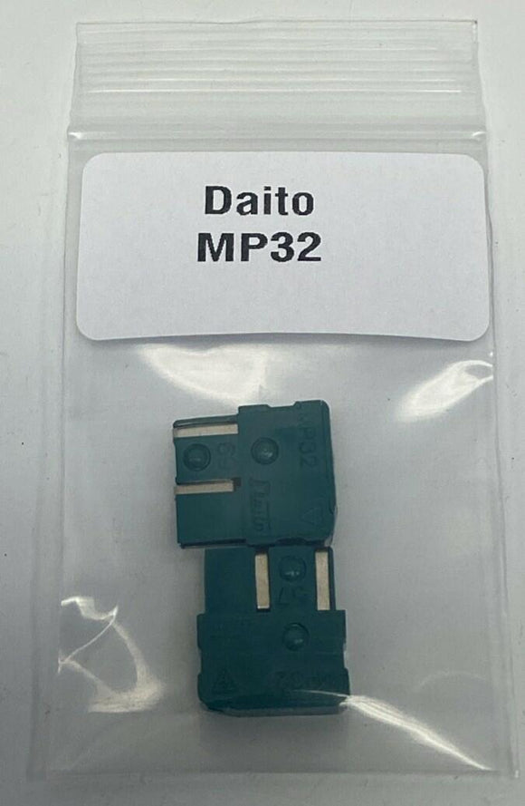 Fanuc A60L-0001-0046#3.2 3.2-Amp MP32 Daito Fuse, Green (2-Pack)