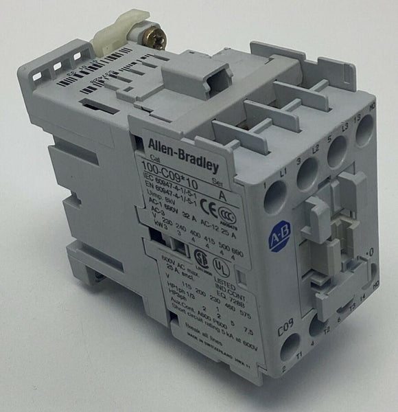 Allen Bradley 100-C12D10 Ser.A Contactor 110/120VAC