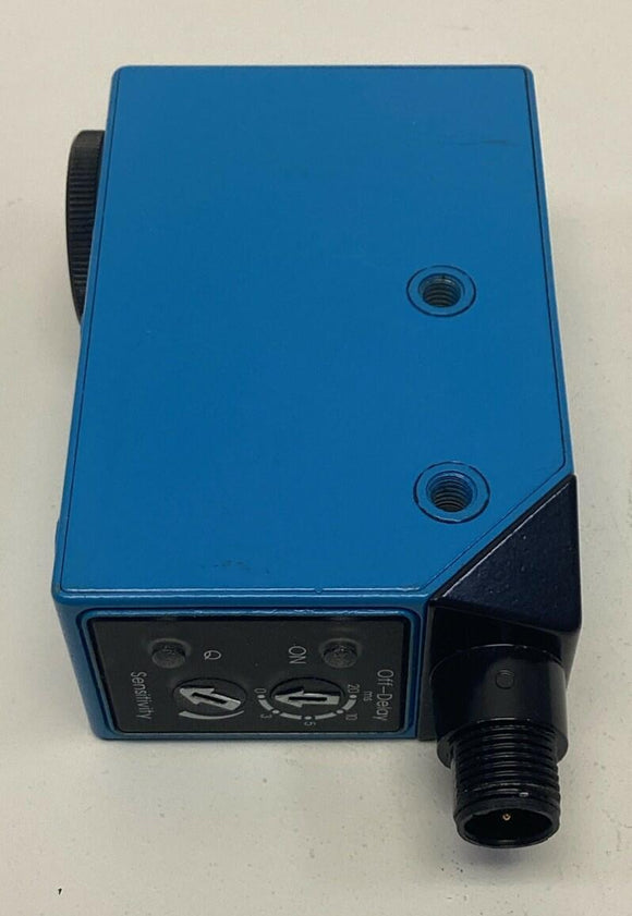 SICK LUT3-910 Luminescene Sensor UV / LED 12-30VDC, 5-Pin w/ Bracket