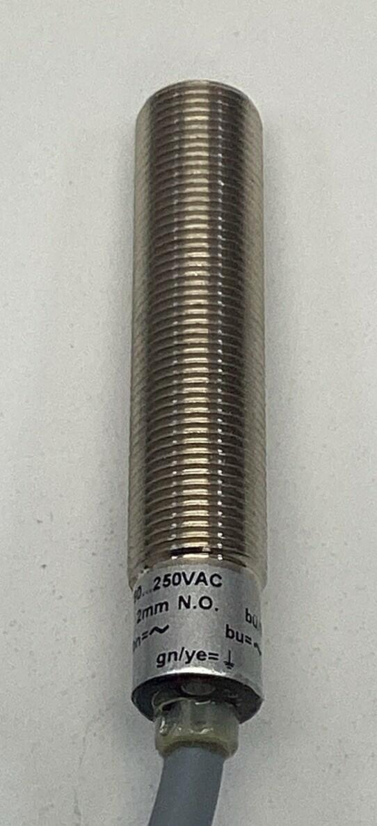 Pulsotronic Altech 9952-0500 Proximity Sensor 90-250VAC Sensing Distance 2mm 2M