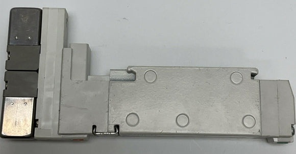 SMC VQC2401-51 Pneumatic Solenoid Valve 24VDC 5 Port