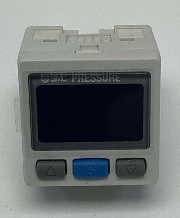 SMC ISE30A-N01-P Pressure Switch 12-24VDC 1/8" NPT - 0