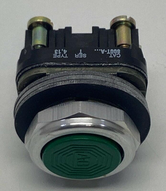 Allen Bradley 800T-A1A Green Momentary Flush Push Button 1-NC, 1-NO
