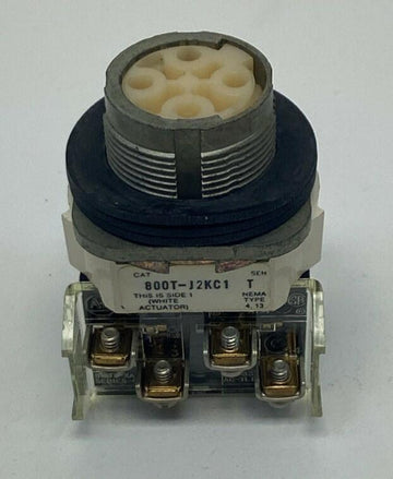 Allen Bradley 800T-J2KC1B Ser. T 3-Position Maintained Selector Switch - 0