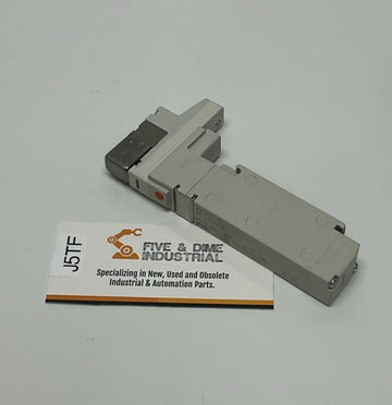 SMC VQC2101-51 Pneumatic Solenoid Valve 24VDC 5 Port