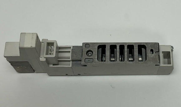 SMC VQC2101-51 Pneumatic Solenoid Valve 24VDC 5 Port