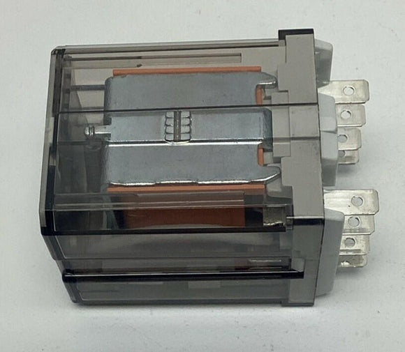 Allen Bradley 700-HB32A1 Square Base 8-Pin Relay 15A, 120VAC Coil