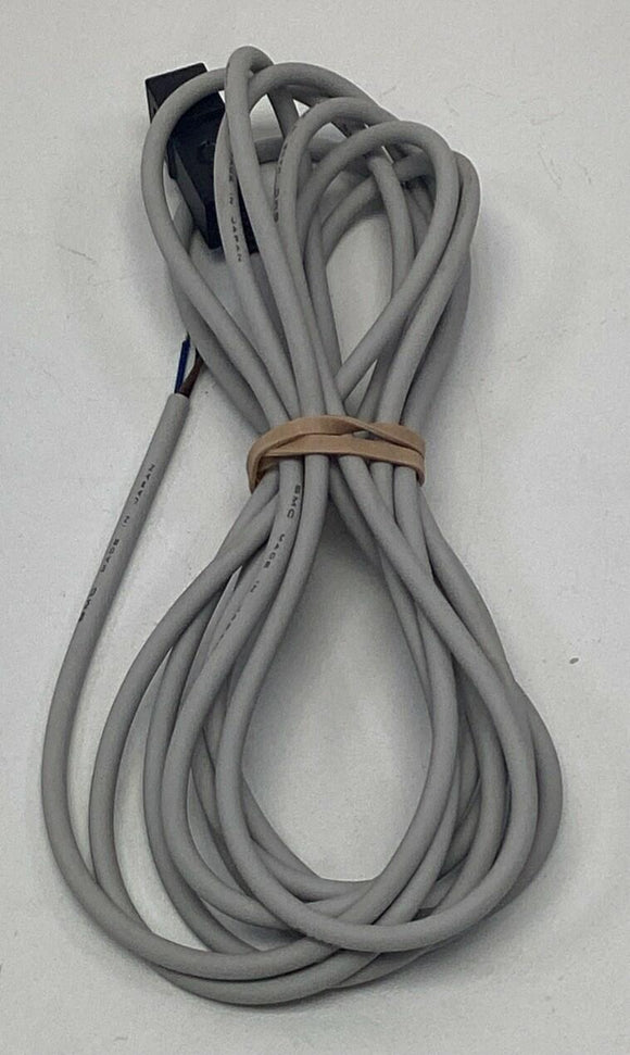 SMC D-G59 Cylinder 3-Wire Auto Reed Switch Sensor