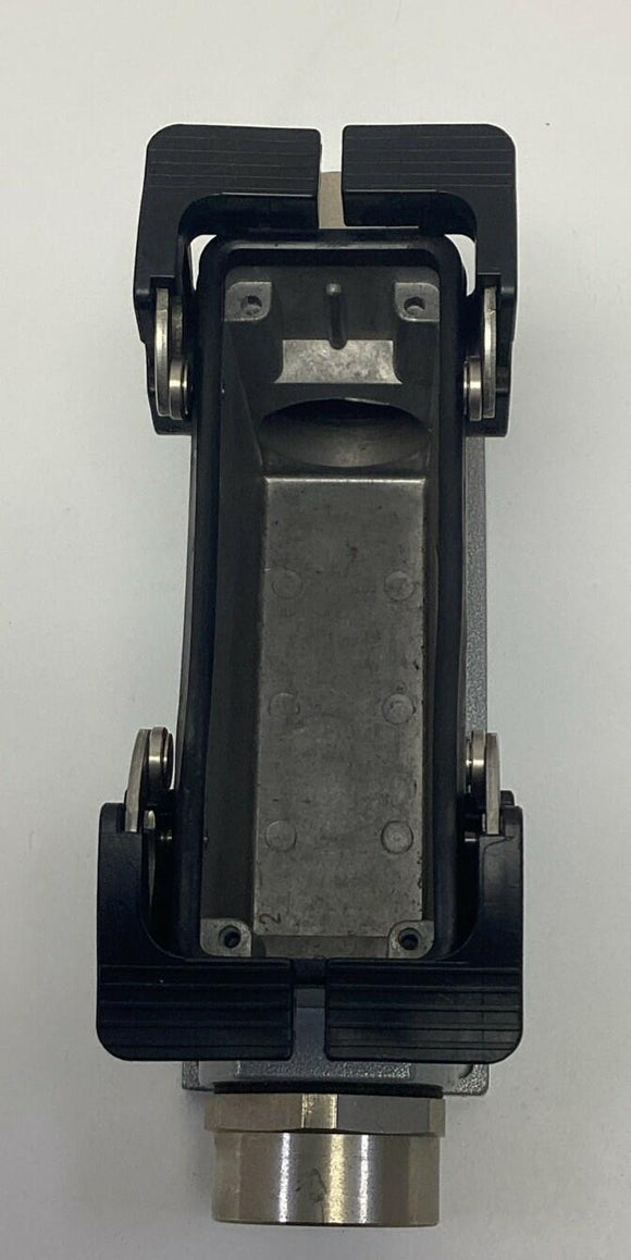 Thomas & Betts BB124EH100 Double Lever Locking Base