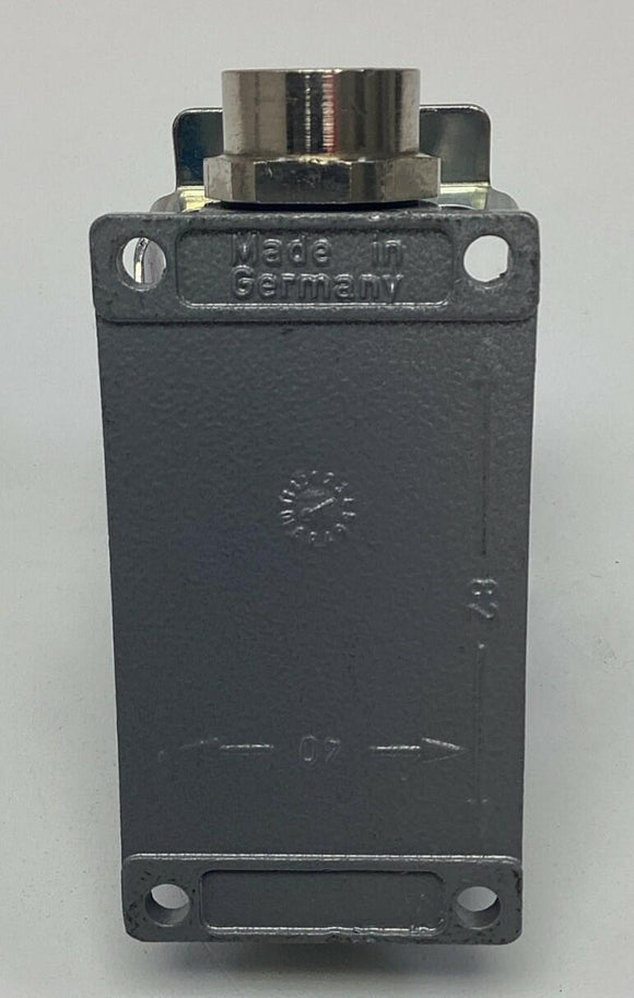 2-Lever Panel Mount Base