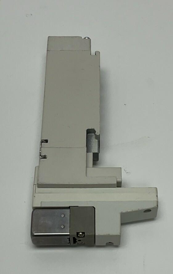 SMC VQC2101-51 Pneumatic Solenoid Valve 24VDC 5 Port