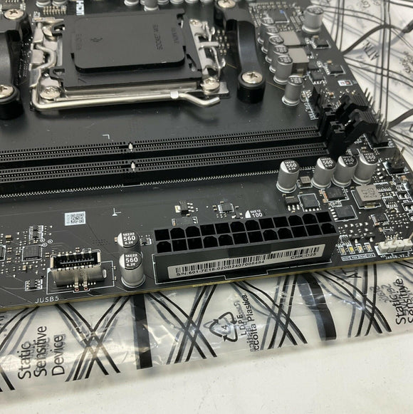 MSI MAG X670E Tomahawk WIFI Socket AM5 Motherboard (New Open Box)