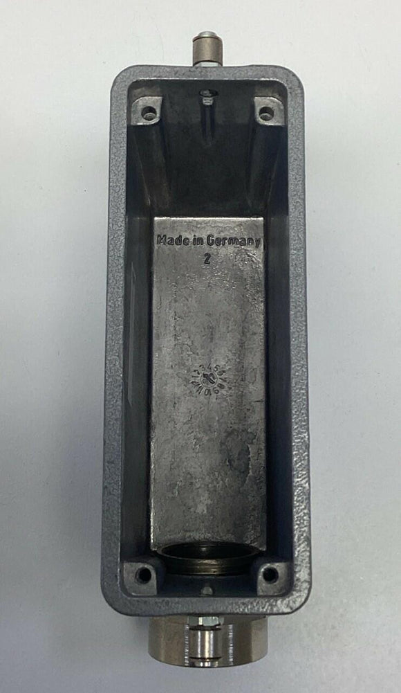 Thomas & Betts SH624 Aluminum Side Entry Hood for 24-Pin Inserts