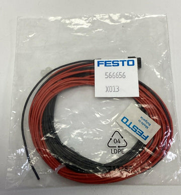 Festo 566656 / NEBV-HIG2-KN-2.5-N-LE2 Plug Socket with Cable - 0