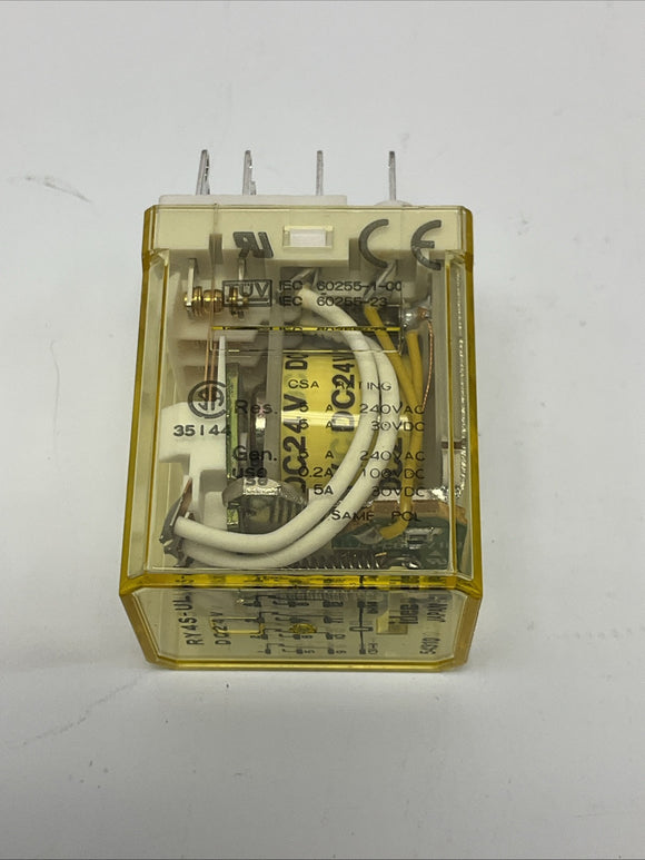 Idec RY4S-UL-DC24V  14-Pin Relay 240V, 5-Amps 24VDC Coil