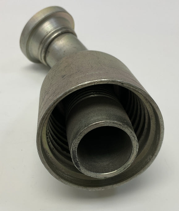 Kurt Hydraulics C6145-20-20-JJ 1-1/4" Hose Barb X 1-1/4" Code 61 Flange 45°