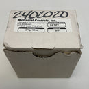 McDaniel J6YP 2-1/2'' Front Flange Gauge -30'' Hg-160 PSI, 1/4 NPT Brass Socket-5