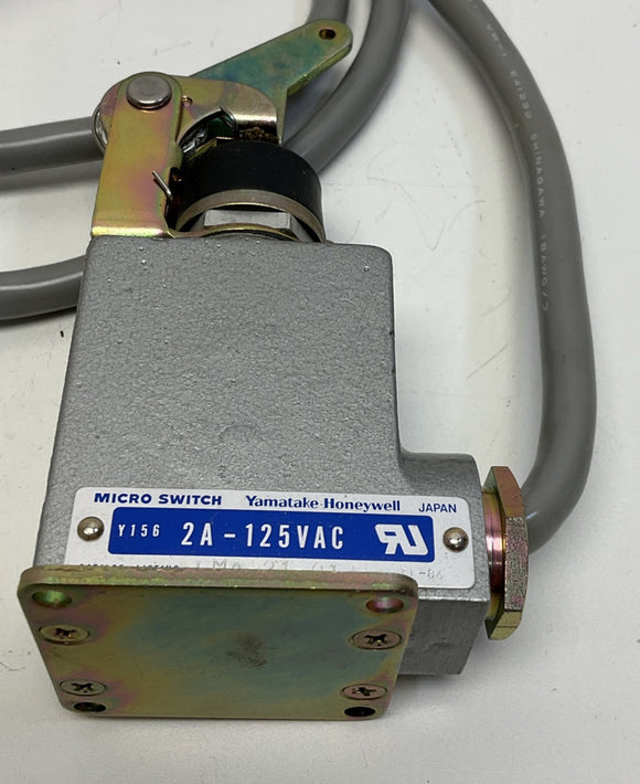 Yamatake Honeywell LMA-21-01J Microswitch Limit Switch Plunger 2A 125VAC