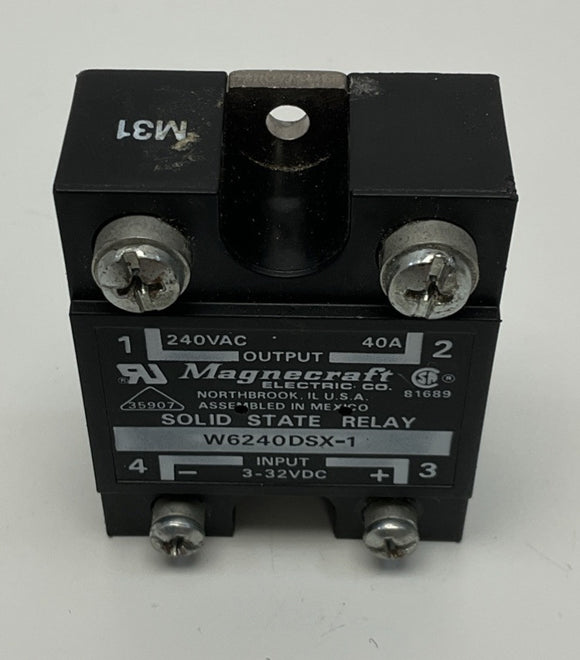 Magnecraft W6240DSX-1 Solid State Relay Input: 3-32VDC Output 240VDC