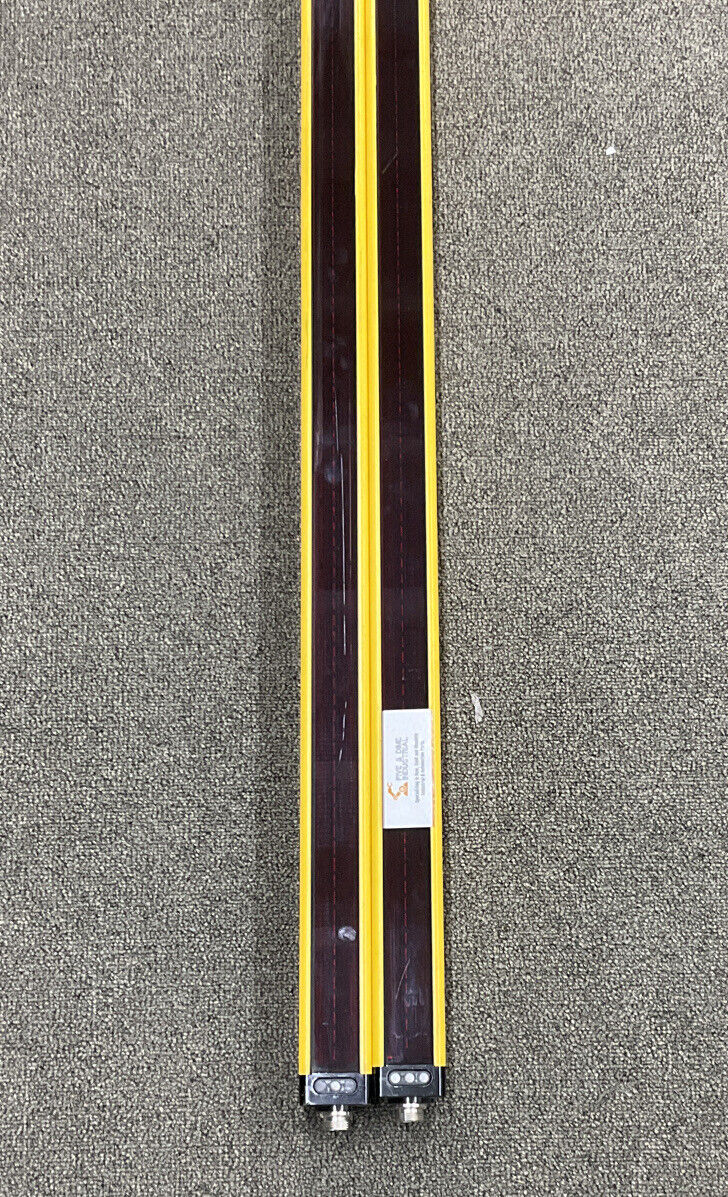 Banner MSXLHDE7212Y / MSXLHDR7212Y New Safety Long Range Curtain Set (OV111)